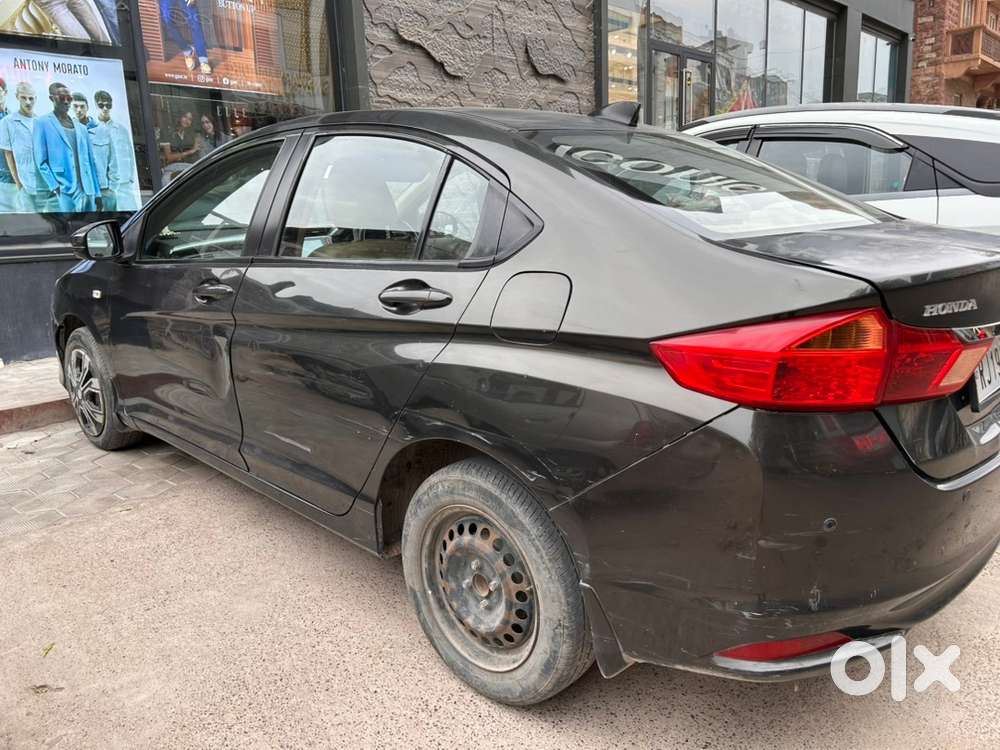 Honda City Zx 2016 Petrol Good Condition