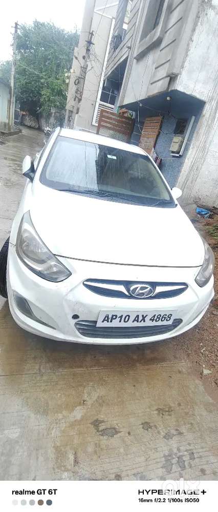 Hyundai Verna Fluidic 1.6 Crdi Sx Bsiv