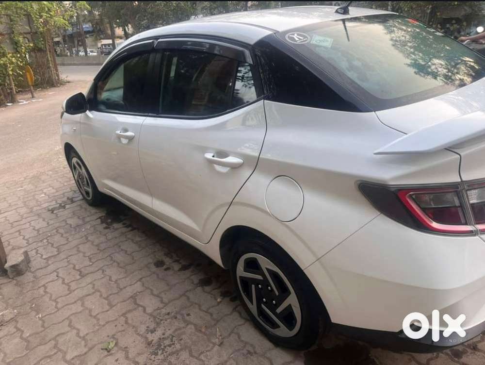 White Beauty Hyundai Aura 2024 Cng For Urgent Sale