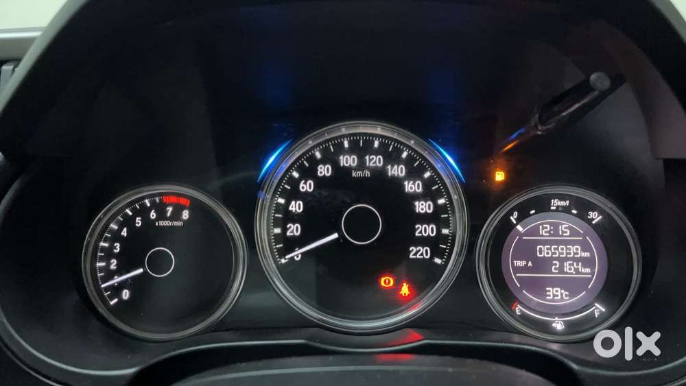 Honda City I-vtec V, 2018, Petrol