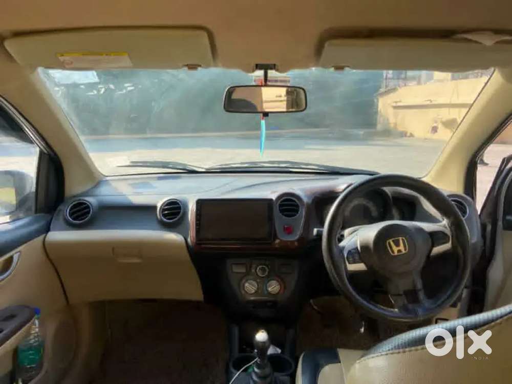 Honda Brio 2012 Petrol Well Maintained