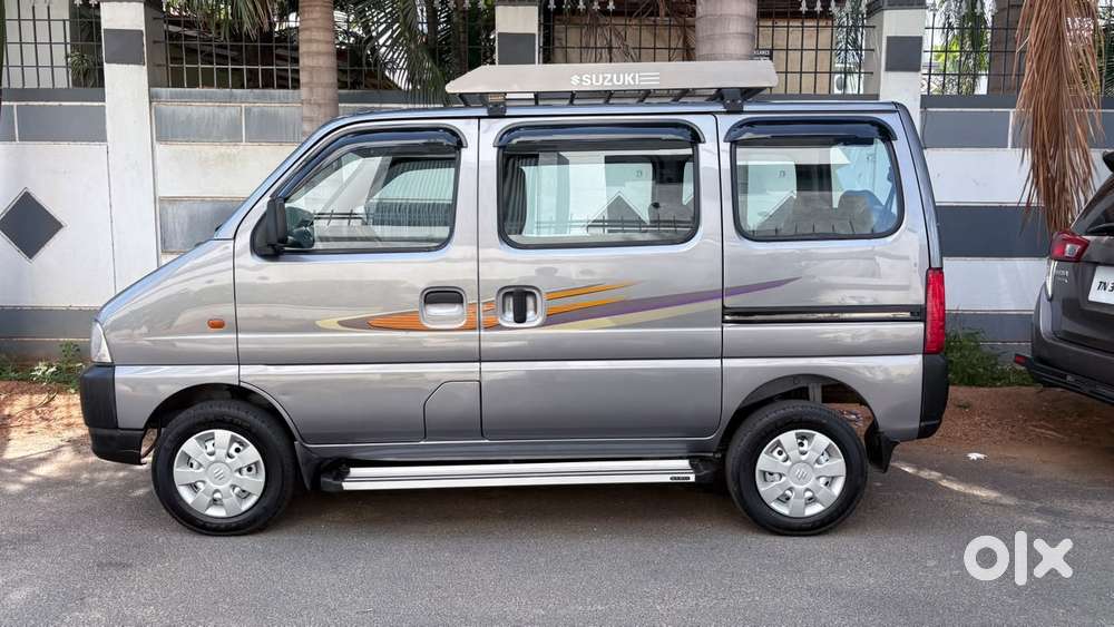 Maruti Suzuki Eeco 1.2 7 Str Std(o), 2023, Petrol
