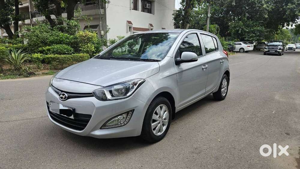 Hyundai I20 Sportz Plus, 2014, Petrol