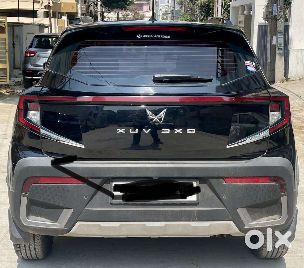 Mahindra Xuv 3xo Ax5 Ds Mt, 2024, Diesel