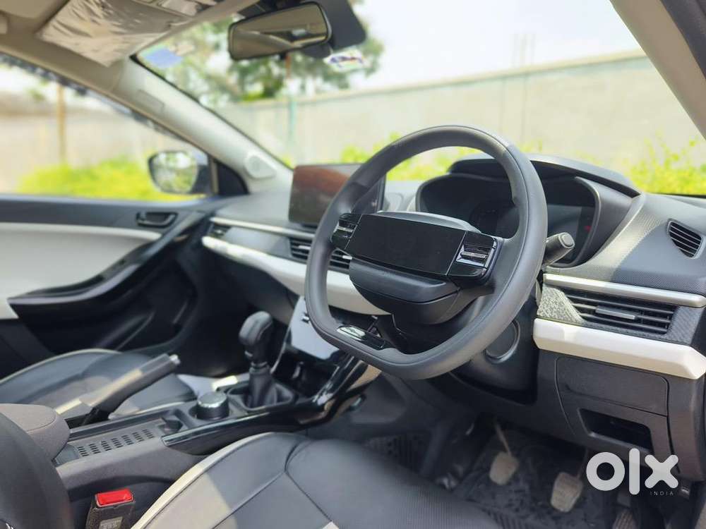 Tata Nexon Creative Plus Ps Pmt2025