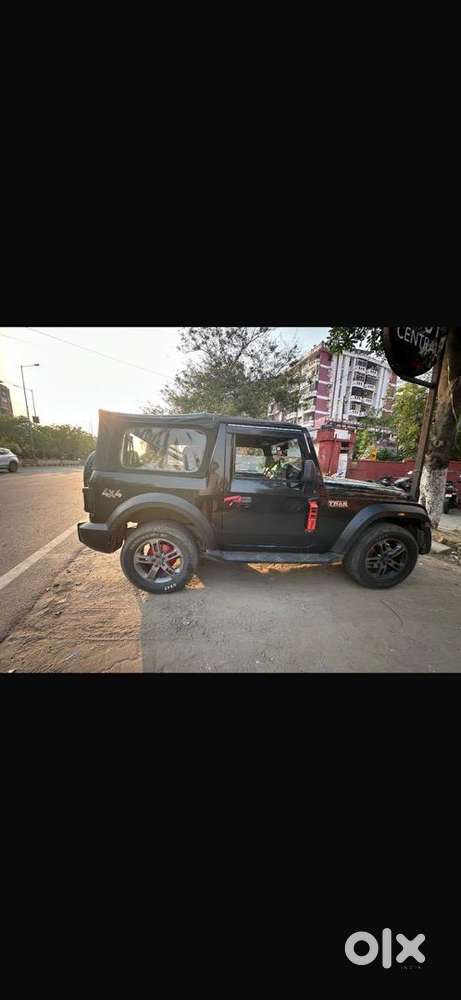 Mahindra Suv Petrol 2021
