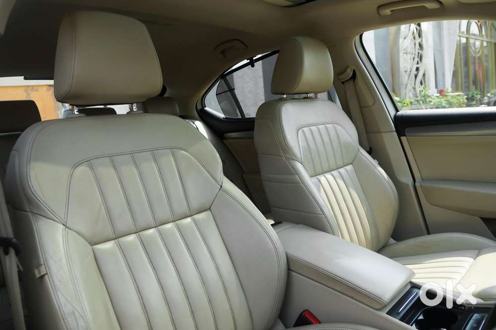 Skoda Superb Style 1.8, 2018, Petrol