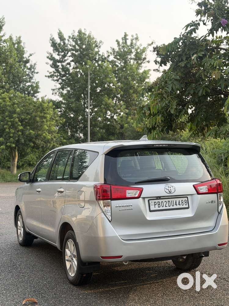 Toyota Innova Crysta 2.8 Gx At 8s, 2019, Diesel