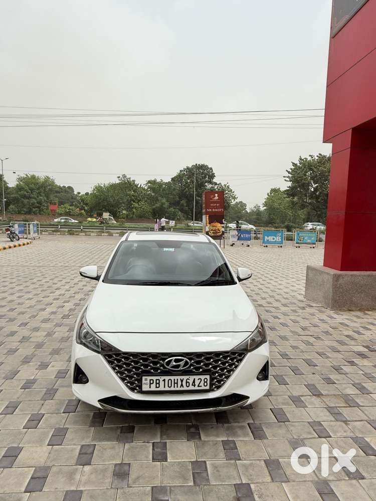 Hyundai Verna 1.5 Sx Diesel Mt, 2022, Diesel