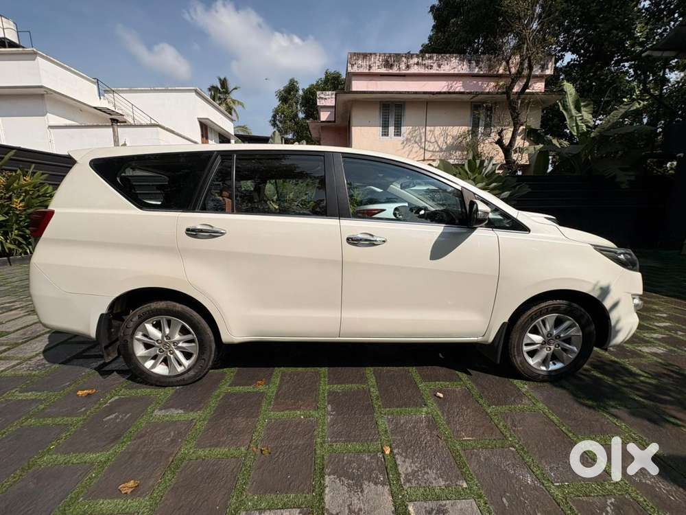 Toyota Innova Crysta 2.4 V, 2018, Diesel