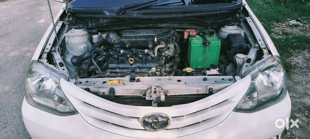 Toyota Etios Liva G, 2011, Petrol