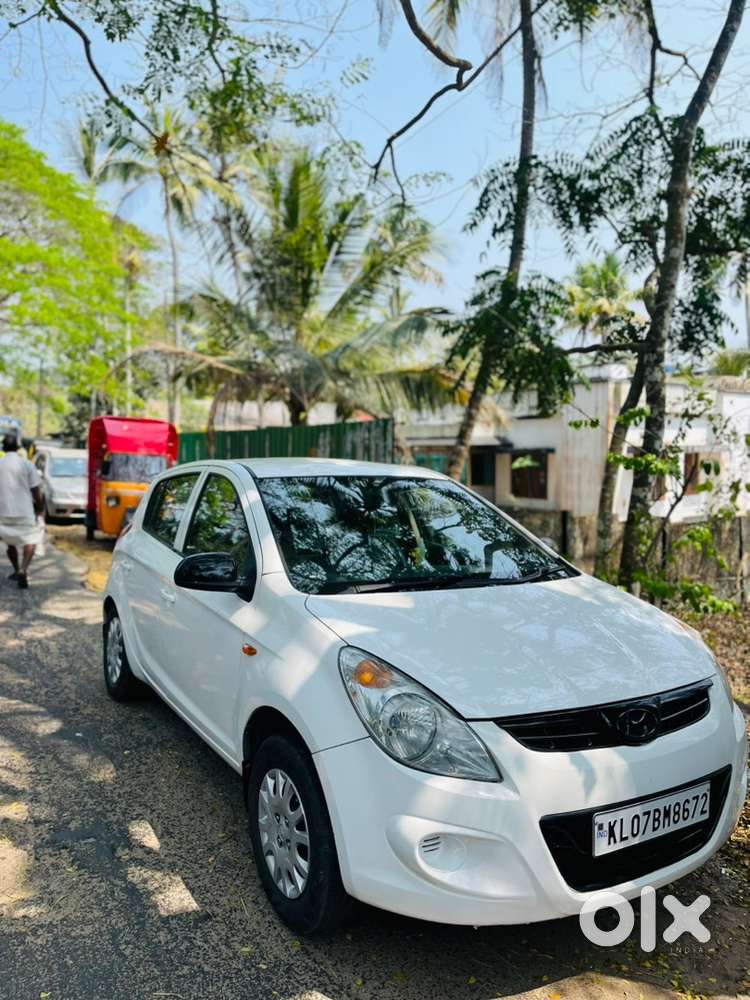 Hyundai I20 2010 Petrol Well Maintained