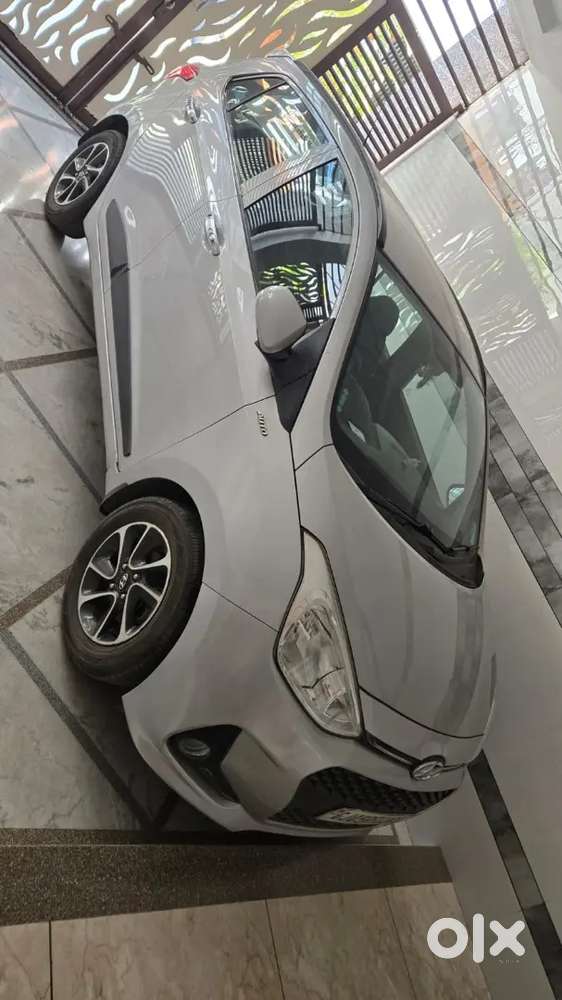 Hyundai Grand I10 2018 Petrol 60000 Km Driven