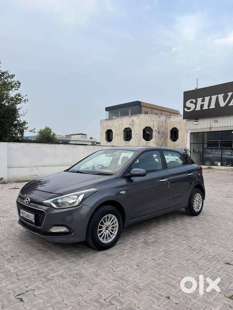 Hyundai Elite I20 Sportz (o) 1.2, 2018, Petrol