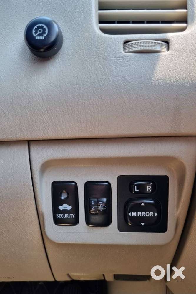 Toyota Innova 2.5 Vx 8 Str Bs-iii, 2012, Diesel