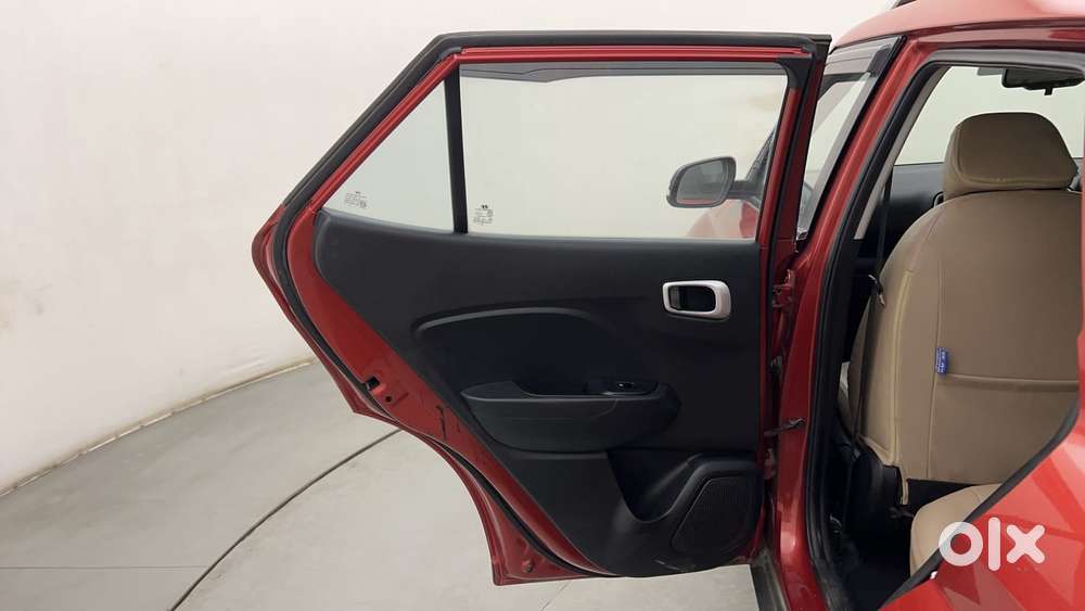 Hyundai Venue Sx Plus Turbo Dct, 2019, Petrol