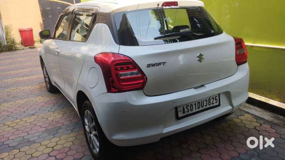 Maruti Suzuki Swift Amt Zxi, 2018, Petrol