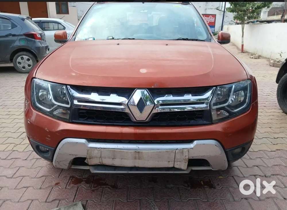 Up 24  Bedaun No. Car 2017 Renault Duster Diesel 4x2