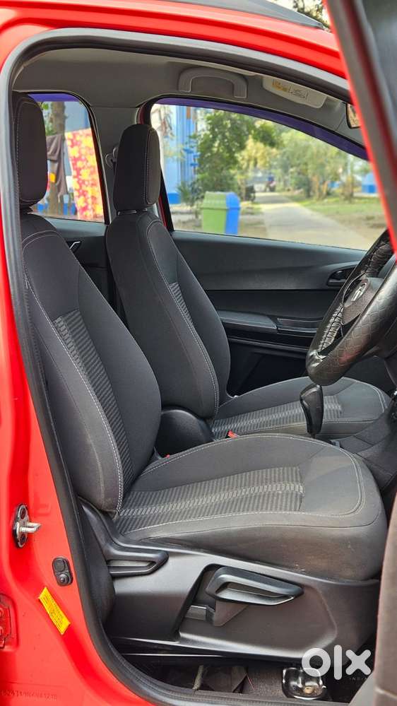 Tata Tiago 1.2 Revotron Xt (o), 2022, Petrol
