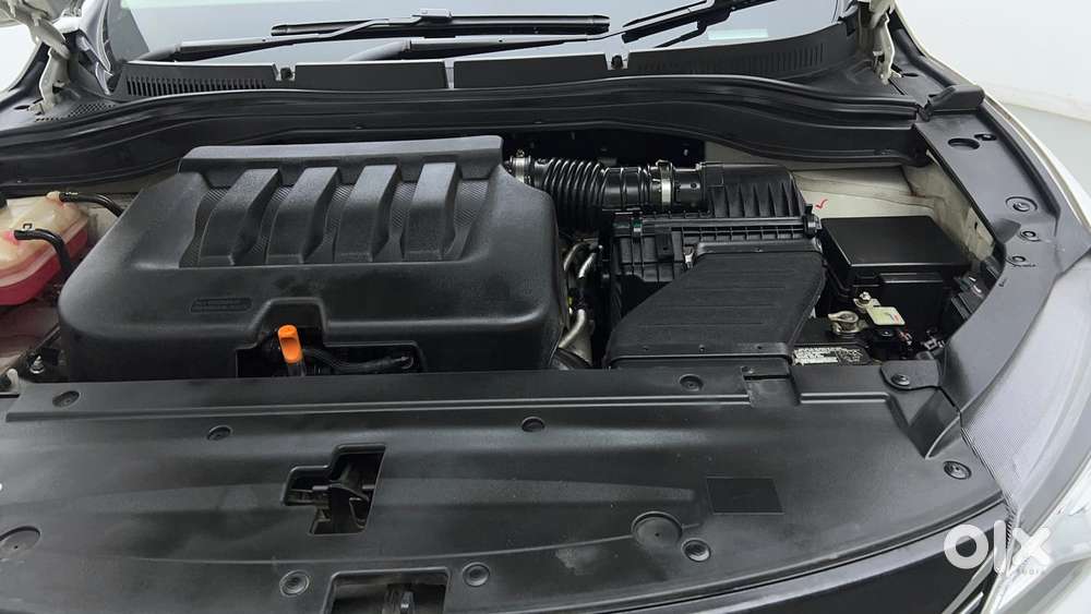 Mahindra Xuv700 2.0 Ax 7 Petrol At Luxury Pack Str, 2023, Petrol