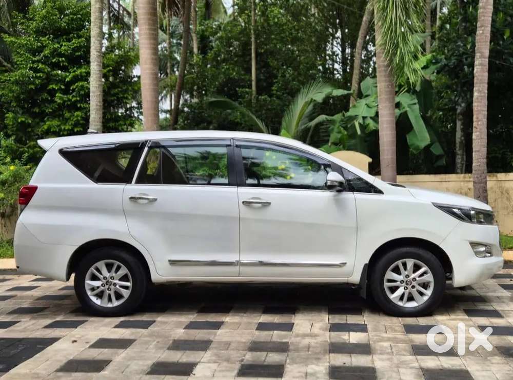 Innova Crysta