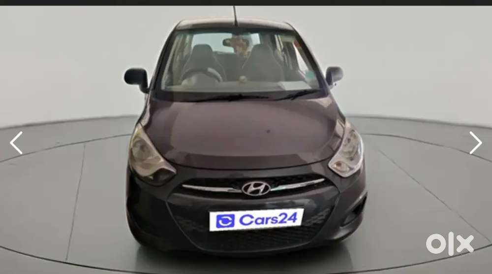 Shining Grey Hyundai I10 2011 Petrol 56000 Km Driven