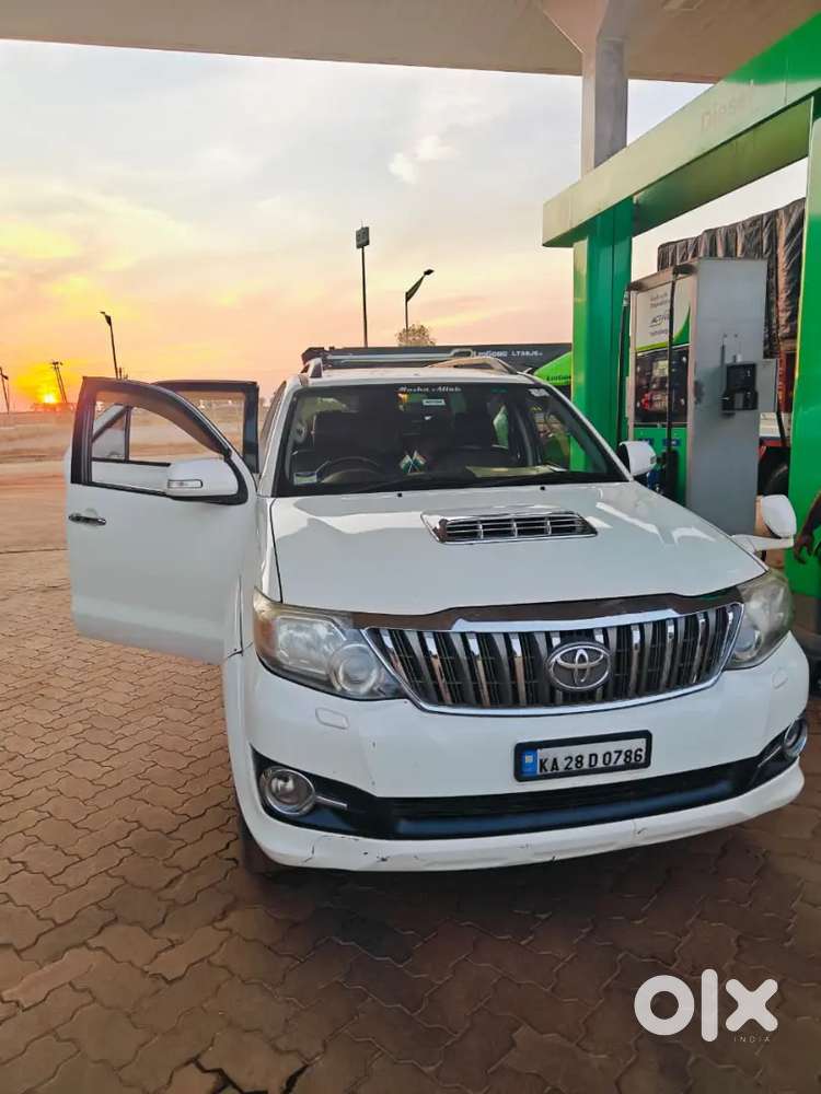 Toyota Fortuner Legender 2015