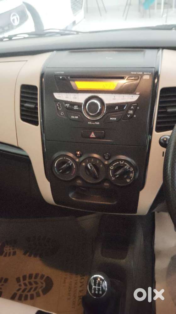 Maruti Suzuki Wagon R 1.0 2010-2019 Vxi (o), 2017, Petrol