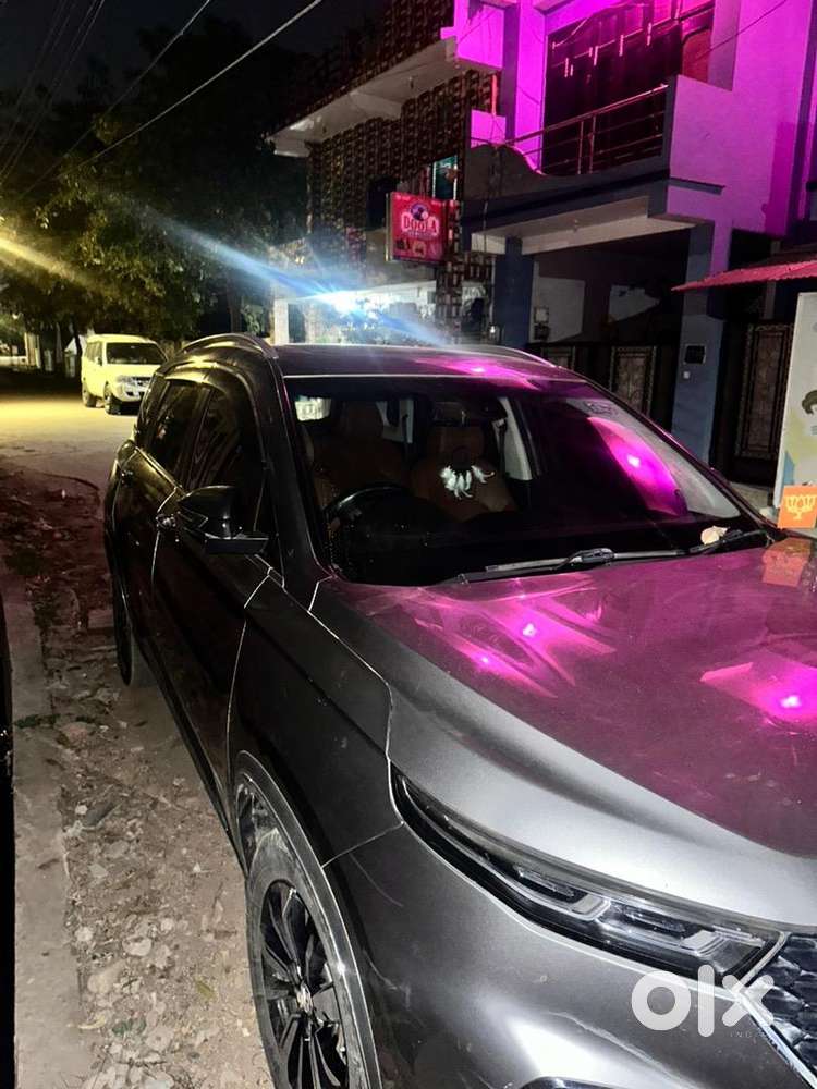 Mg Hector Plus 2021 Diesel Well Maintained