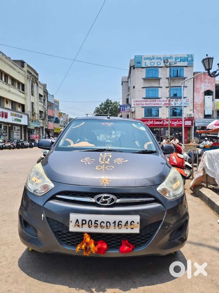 Hyundai I10 2012 Petrol 15 Km Driven