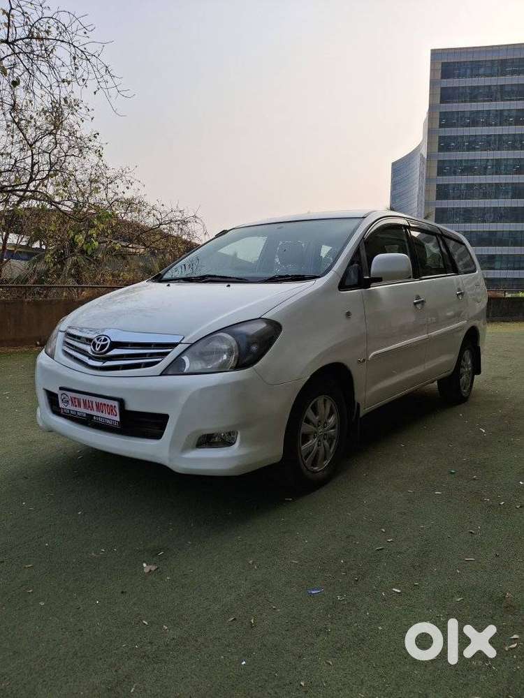 Toyota Innova 2.5 V 7 Str, 2010, Diesel
