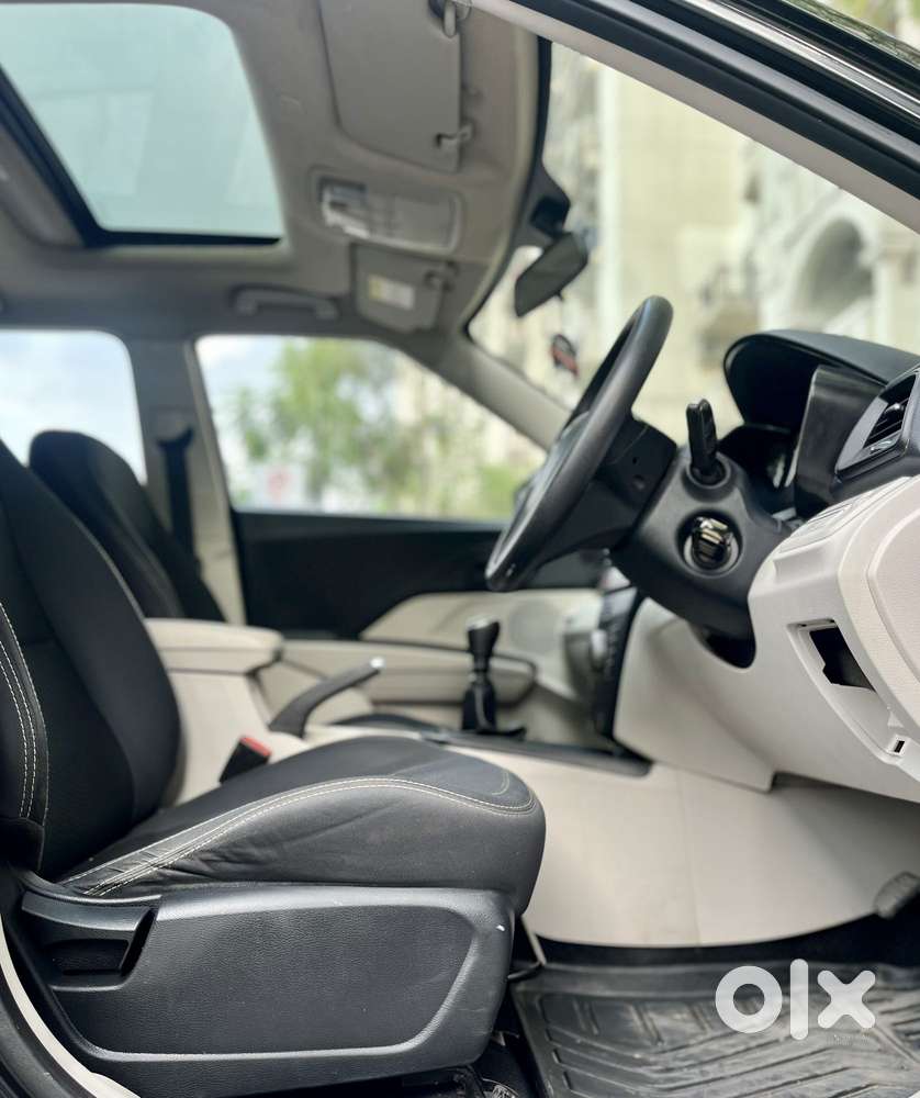 Mahindra Xuv300 W6 Diesel, 2022, Diesel