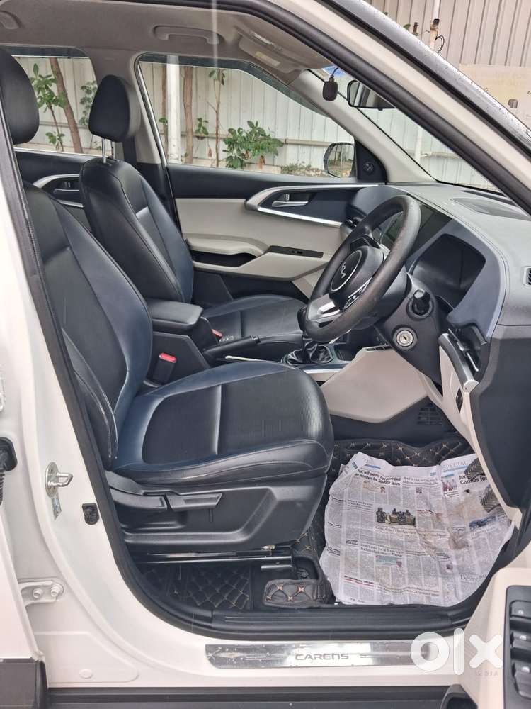 Kia Carens 1.5 Premium 7 Str, 2022, Petrol