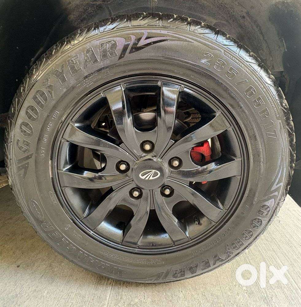 Mahindra Xuv500 W9 1.99, 2018, Diesel