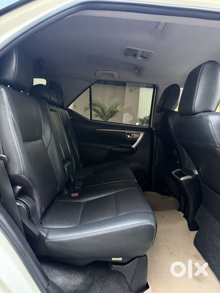 Toyota Fortuner 4x2 At 2.8 Diesel, 2021, Diesel