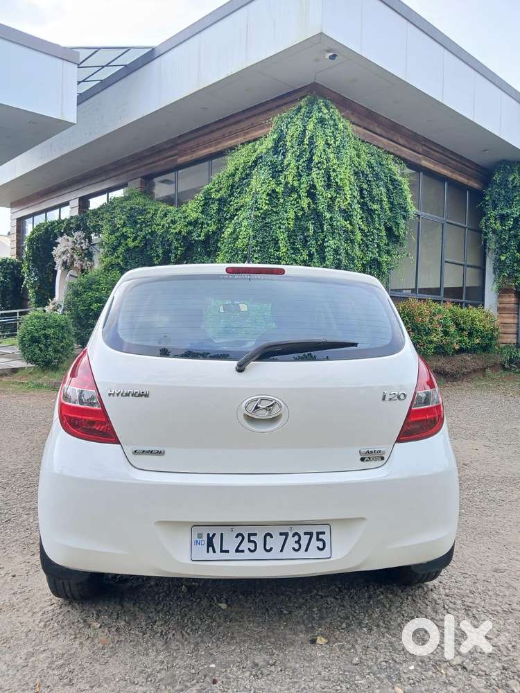 Hyundai I20 Diesel Asta Option, 2012, Diesel