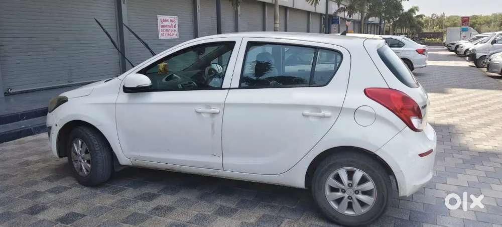 Hyundai I20 2014 Petrol 108000 Km Driven