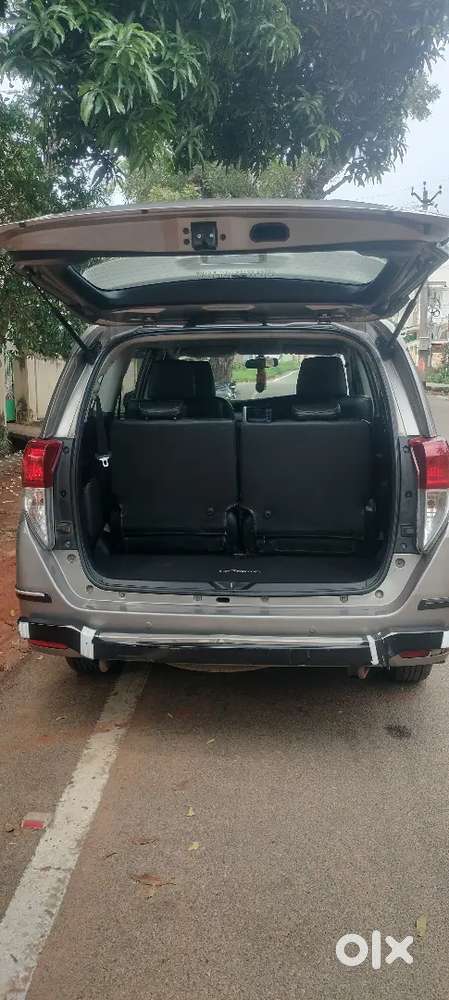 Toyota Innova Crysta 2018