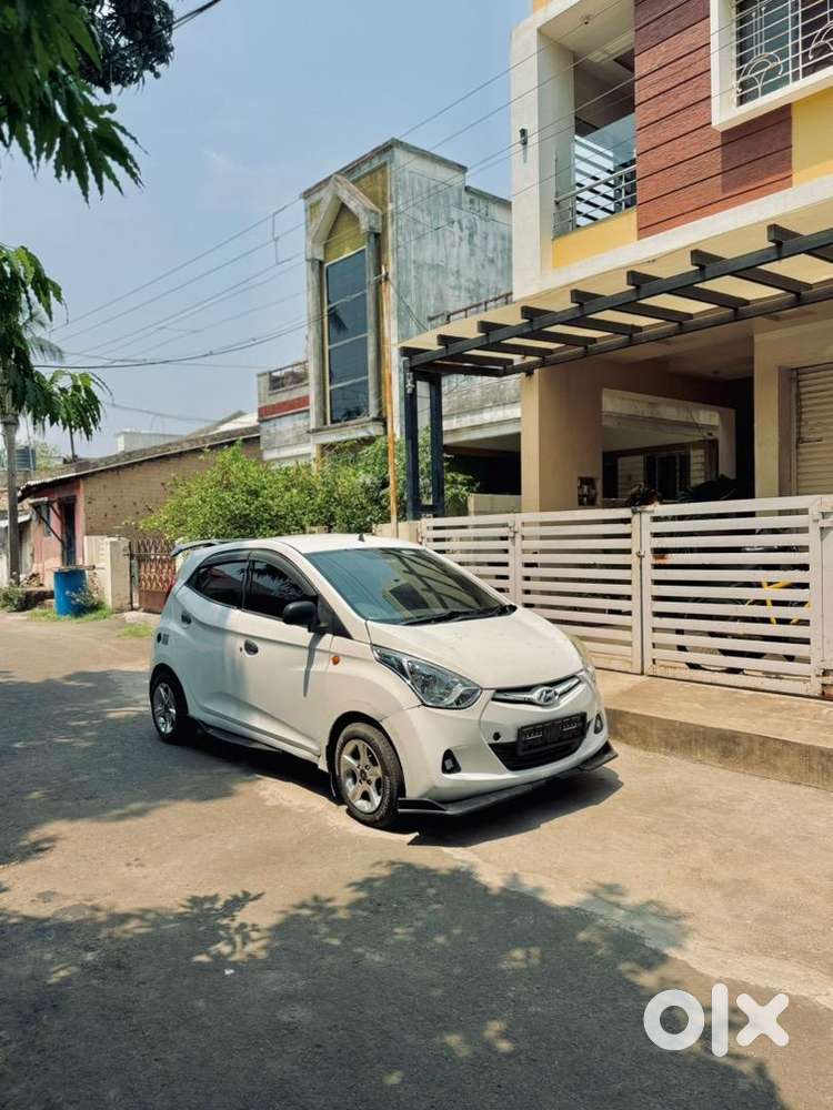 Hyundai Eon 2012 Lpg Well Maintained