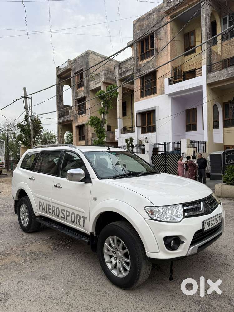 Mitsubishi Pajero Sport Limited Edition, 2014, Diesel