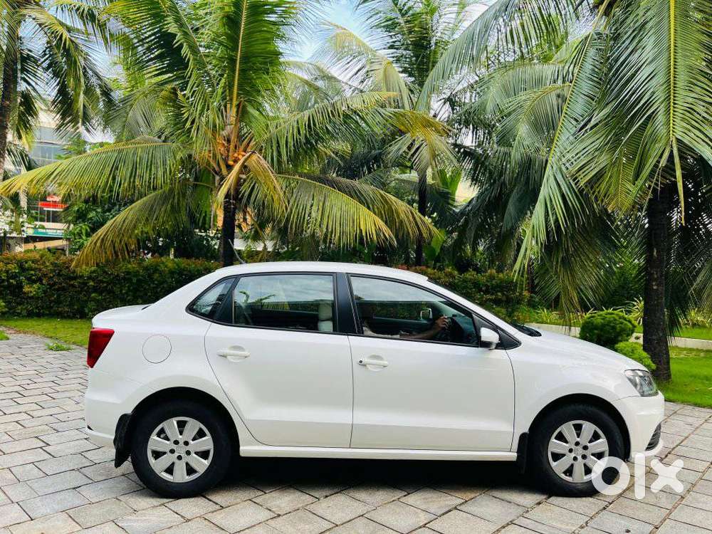Volkswagen Ameo 1.0 Mpi Comfortline, 2016, Petrol
