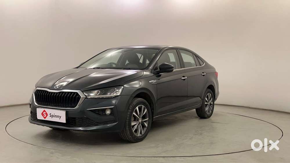 Skoda Slavia Style 1.0l Tsi Mt, 2023, Petrol
