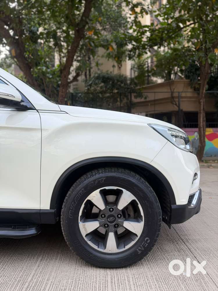 Mahindra Alturas G4 4wd At, 2019, Diesel