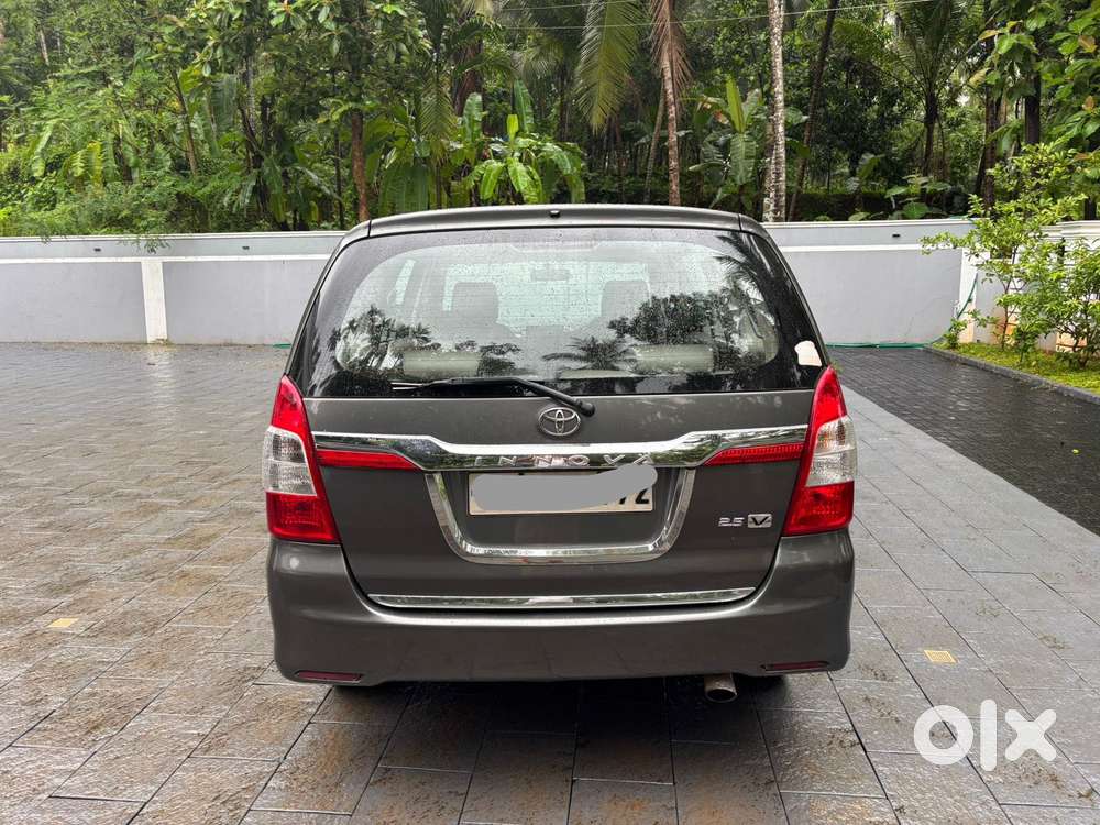 Toyota Innova 2.5 Vx 8 Str, 2012, Diesel