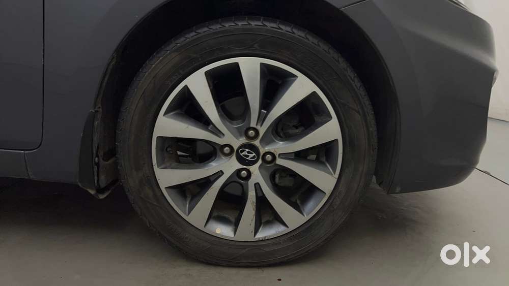 Hyundai Verna 1.6 Sx Vtvt (o) At, 2013, Petrol