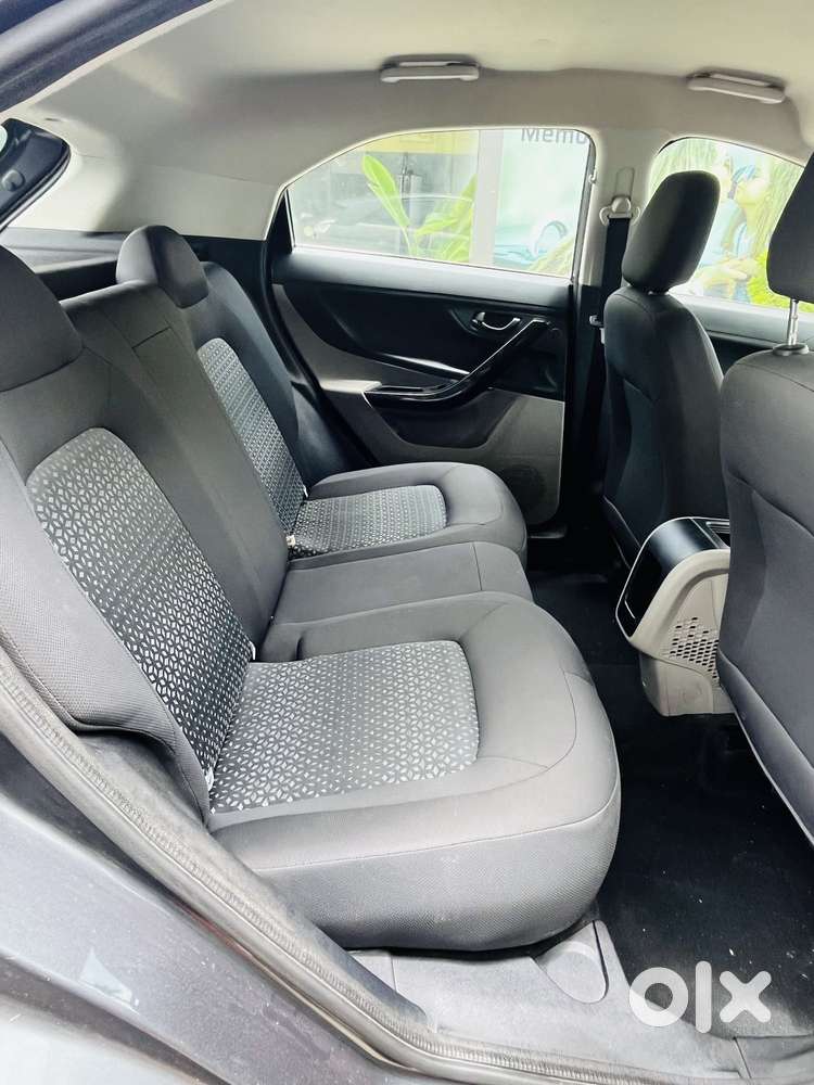 Tata Nexon 1.5 Revotorq Xma Amt (s), 2019, Diesel