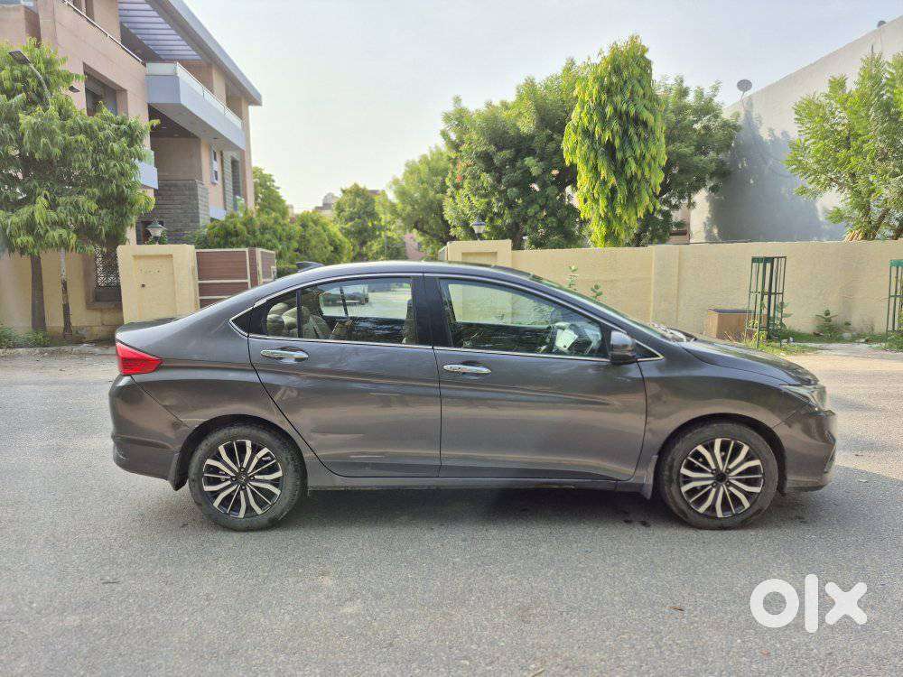 Honda City I-vtec Zx, 2017, Petrol