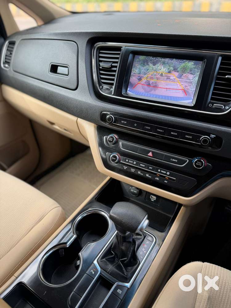Kia Carnival Prestige, 2020, Diesel