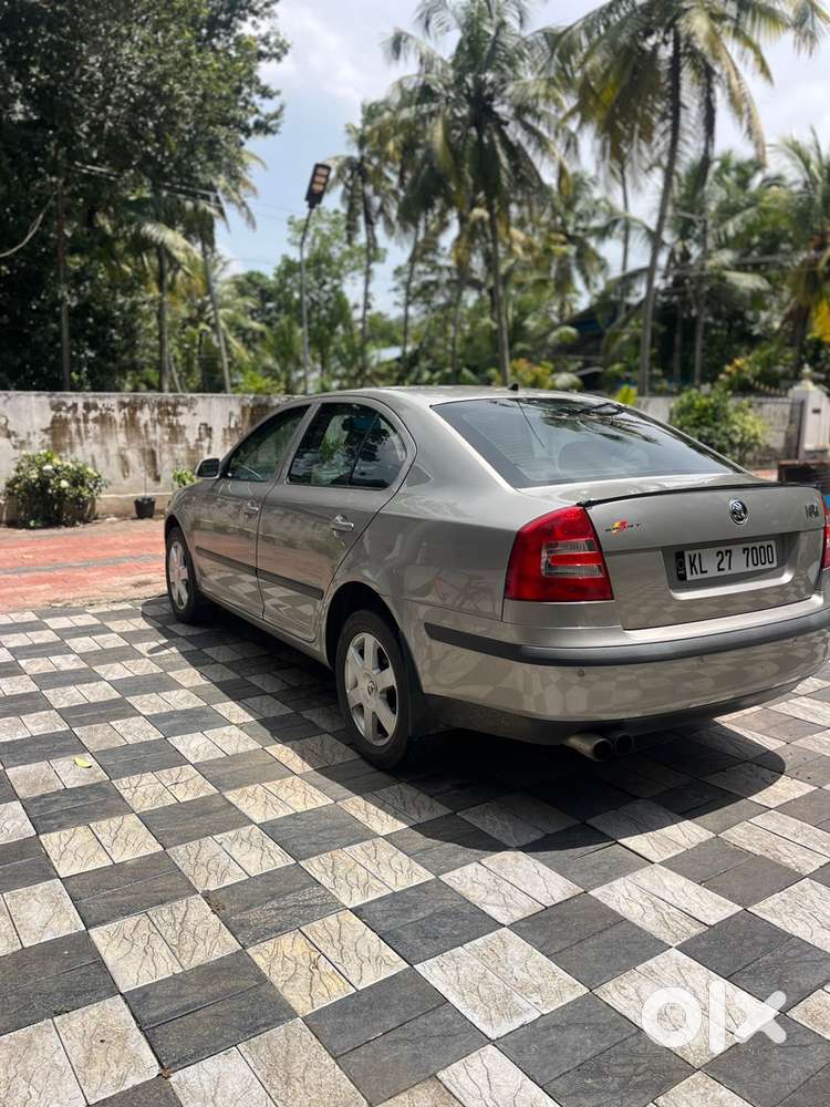 Skoda Laura Elegance 2008