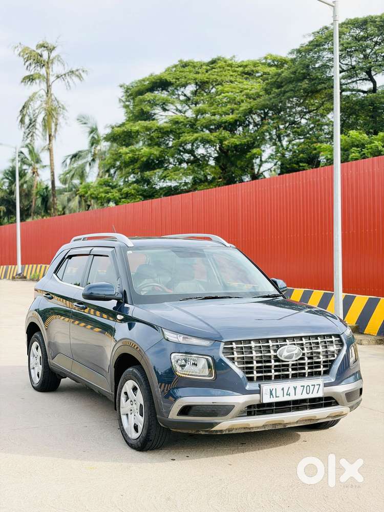 Hyundai Venue S 1.2 Petrol, 2019, Petrol